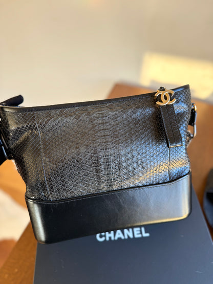 Pre-owned Chanel Gabrielle Medium Black Python Leather Hobo Bag Limited Edition