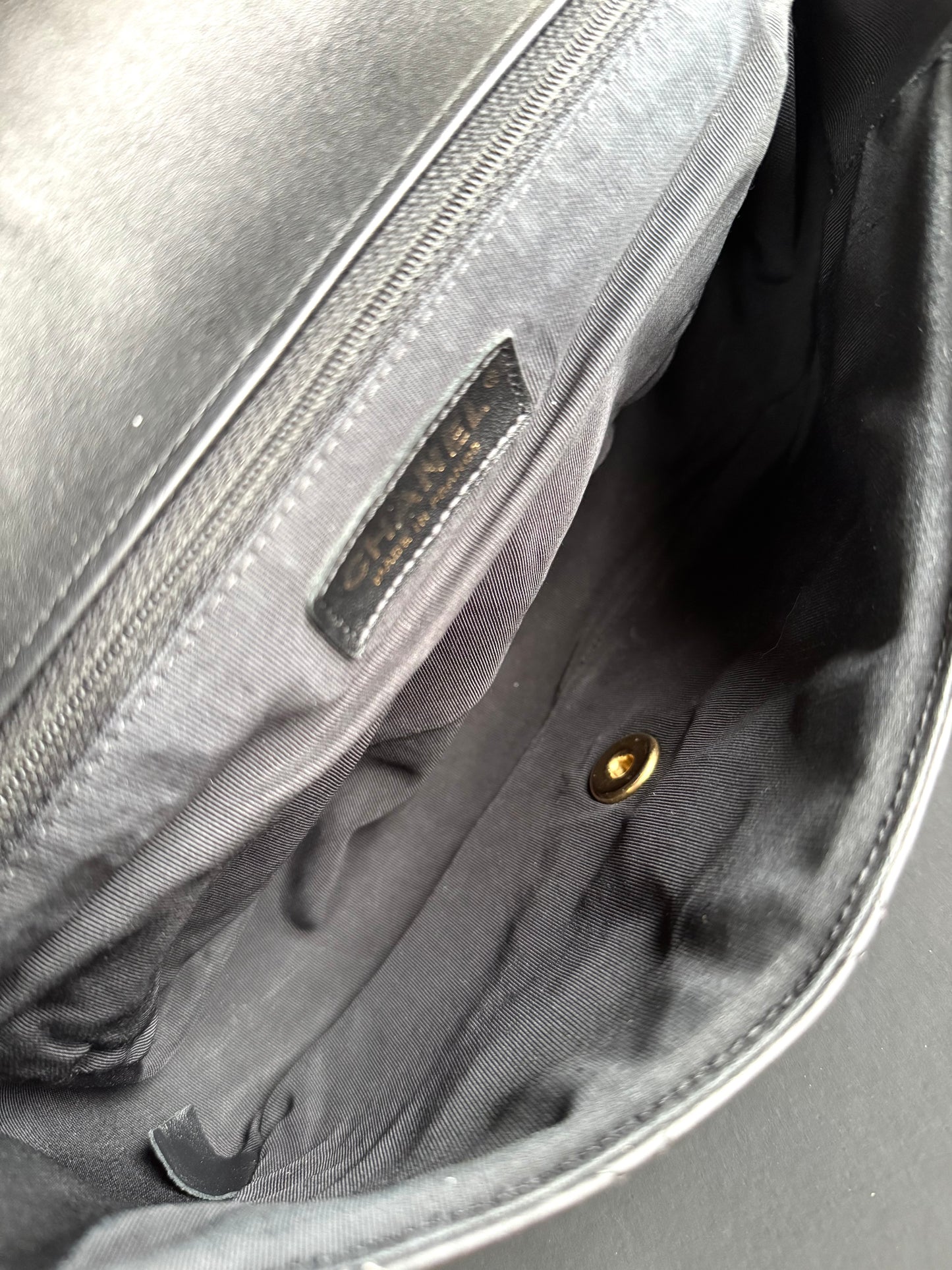 Pre-owned Chanel Elegant CC Medium Black Leather Flap Bag