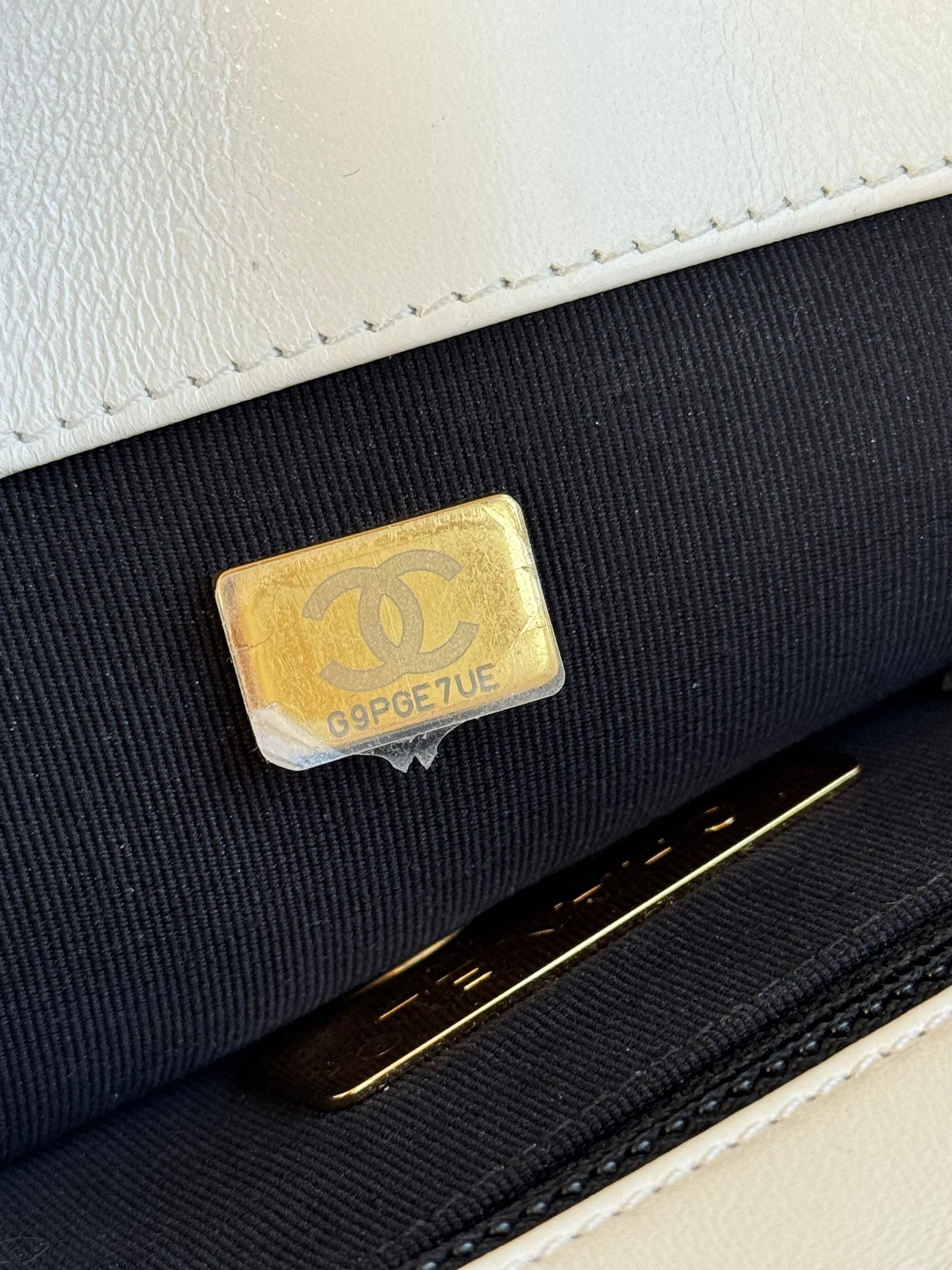 Pre-owned Chanel 19 Large White Lambskin Flap Bag