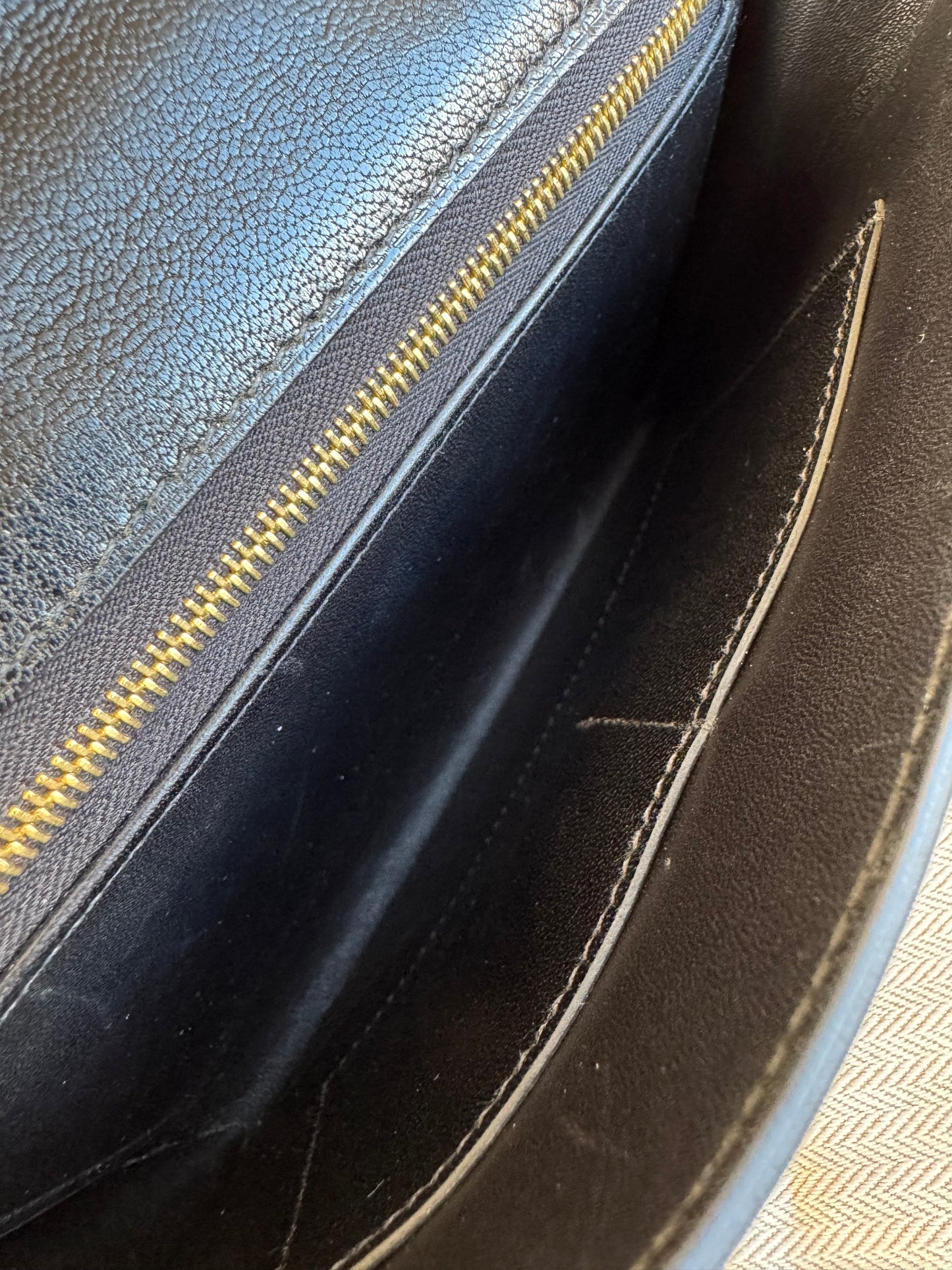 Pre-owned Hermès Cinhetic To Go Black Chèvre Mysore Bag