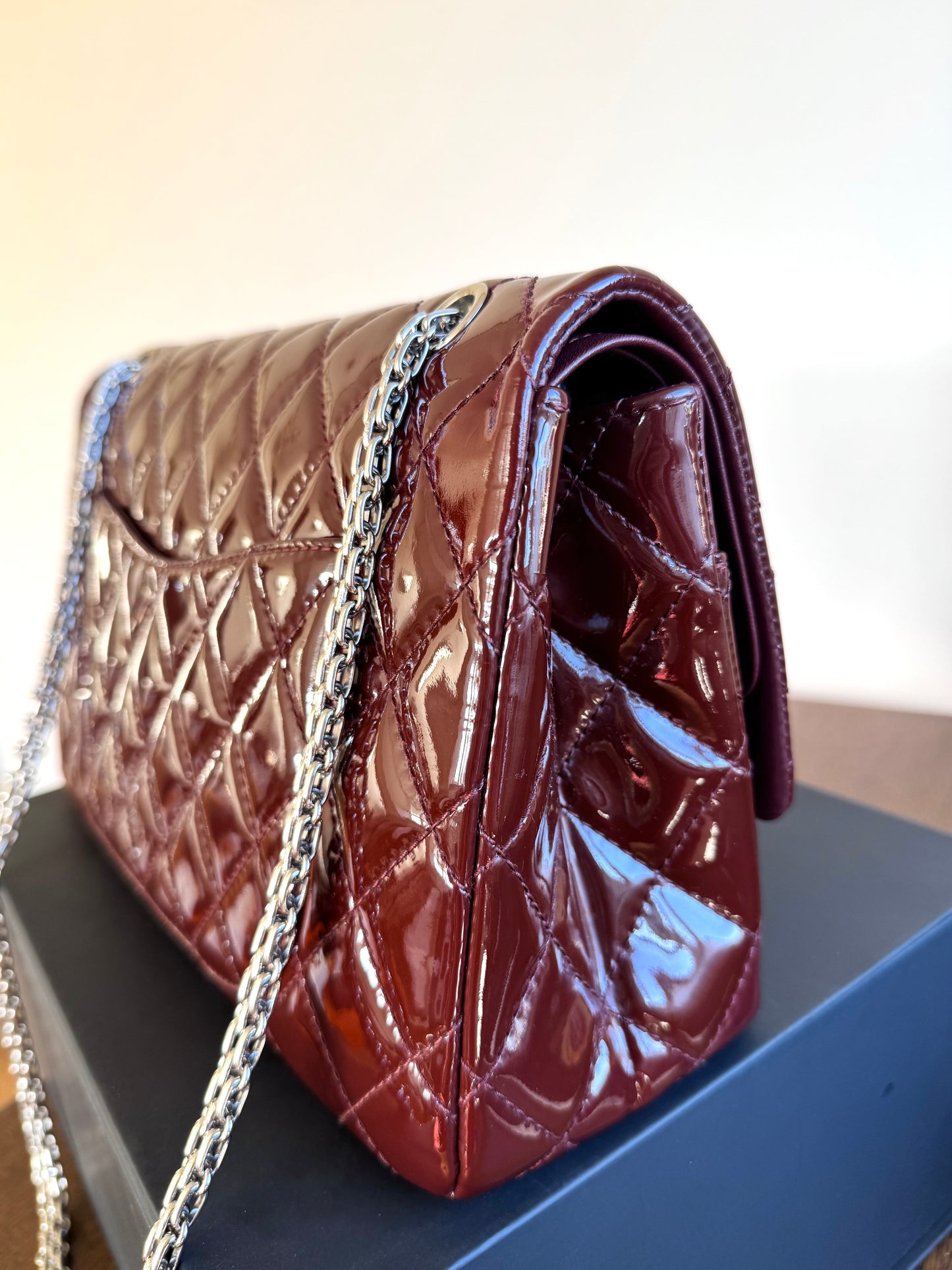 Pre-owned Chanel 2.55 Reissue Maxi 227 Burgundy Patent Leather Flap Bag