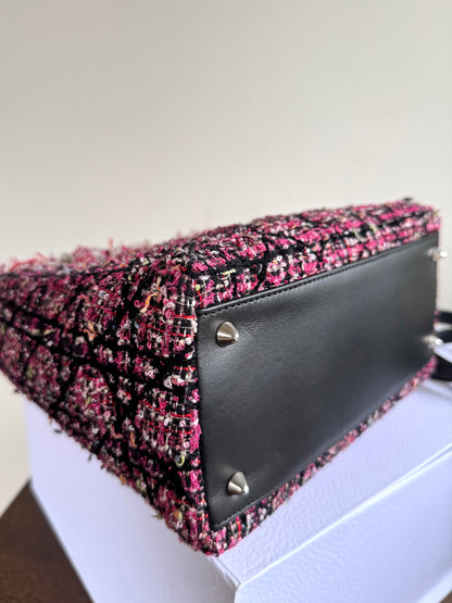 Pre-owned Dior Lady Dior Medium Black Pink Tweed Bag