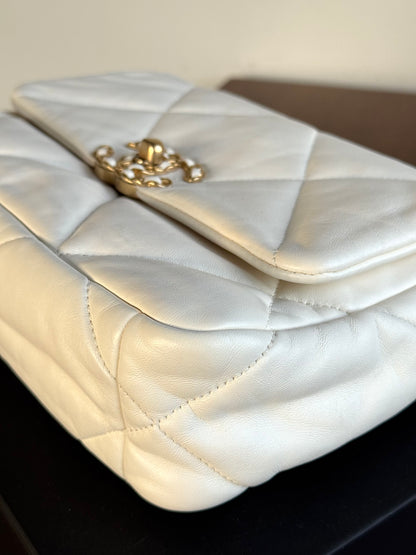Pre-owned Chanel 19 Small White Lambskin Flap Bag